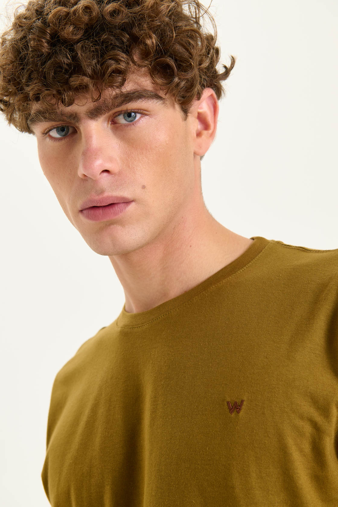 T-shirt Embroidery SS